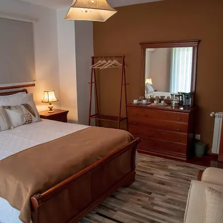 Bed & Breakfast Recanto Transmontano