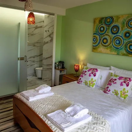 Bed and Breakfast Recanto Transmontano 4*