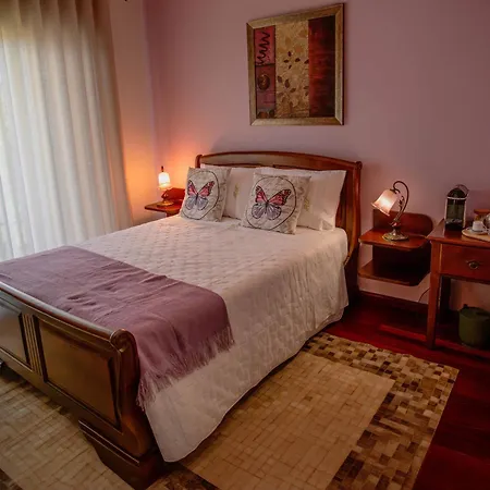 Recanto Transmontano Bed and Breakfast