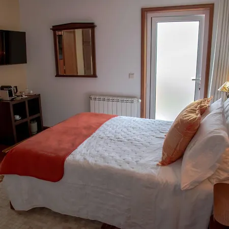 Bed and Breakfast Recanto Transmontano 4*